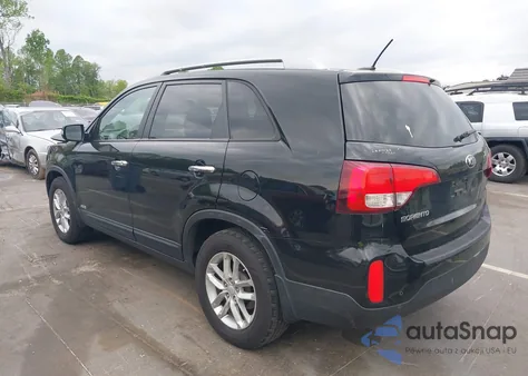 2015 Kia Sorento Lx из США, поврежденный, VIN 5XYKTDA63FG570085
